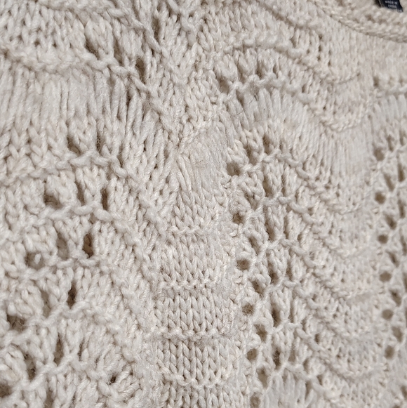 American Eagle Wool Blend Open Knit Sweater Size Small - Picture 6 of 7